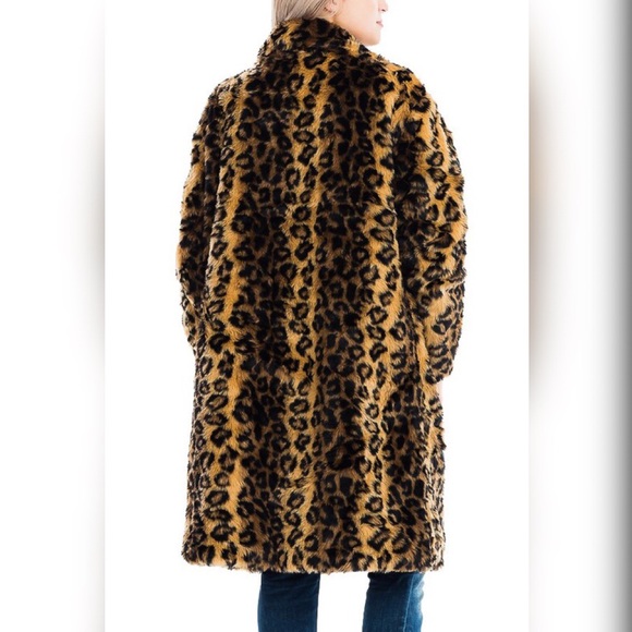 Cozy Leopard / Cheetah / Animal Print Teddy Jacket - Picture 2 of 10